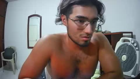Snapshot of deividellobo chatting on 24, 11, 2025 deividellobo online show from 24, 11, 2025