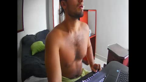 Snapshot of deividellobo chatting on 27, 11, 2025 deividellobo online show from 27, 11, 2025