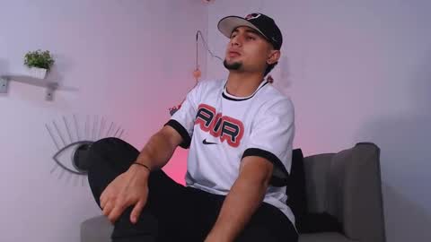  DEIVY  online show from 22, 12, 2024