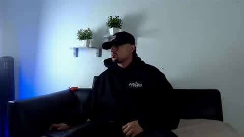  DEIVY  online show from 23, 12, 2025