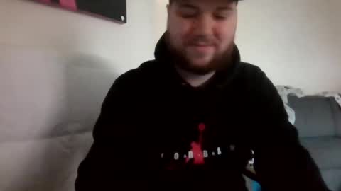 Snapshot of dekumate chatting on 13, 2, 2025 dekumate online show from 13, 2, 2025