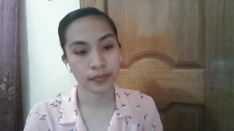 Luna online show from 4, 2, 2026