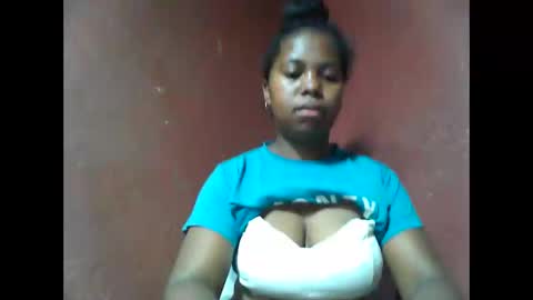 Snapshot of deliah712909 chatting on 26, 12, 2024 deliah712909 online show from 26, 12, 2024