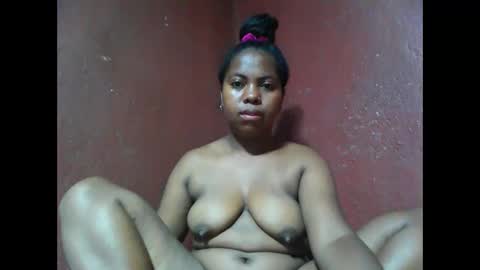 Snapshot of deliah712909 chatting on 1, 1, 2025 deliah712909 online show from 1, 1, 2025