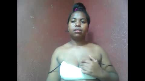 Snapshot of deliah712909 chatting on 4, 1, 2025 deliah712909 online show from 4, 1, 2025