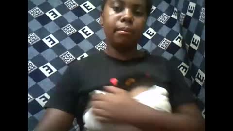 Snapshot of deliah712909 chatting on 12, 1, 2025 deliah712909 online show from 12, 1, 2025