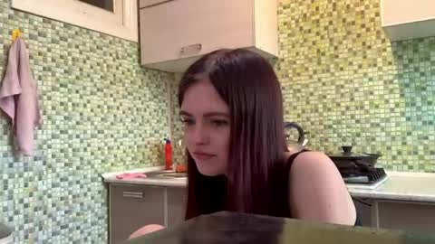 Kiki online show from 14, 4, 2026