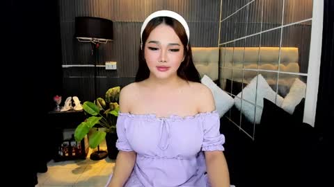 Tyra Colins online show from 5, 4, 2026