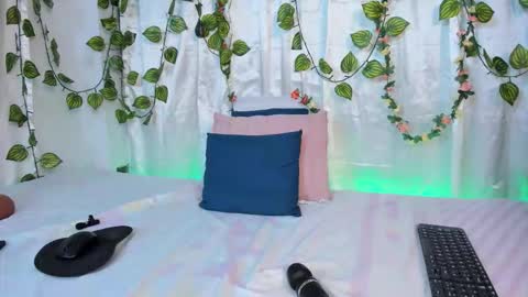 Snapshot of delilah_85 chatting on 24, 11, 2025 Delilah online show from 24, 11, 2025