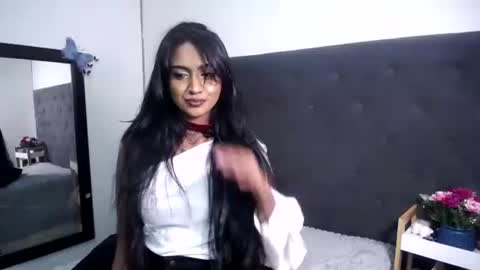 Delilah Blaze online show from 20, 5, 2026