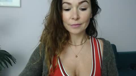 delilah_sweet online show from 4, 2, 2025