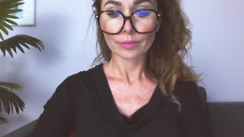 delilah_sweet online show from 6, 7, 2026