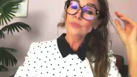 delilah_sweet online show from 27, 7, 2026