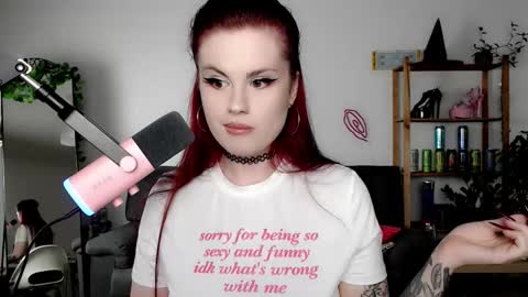 dellacrush_ online show from 23, 9, 2025