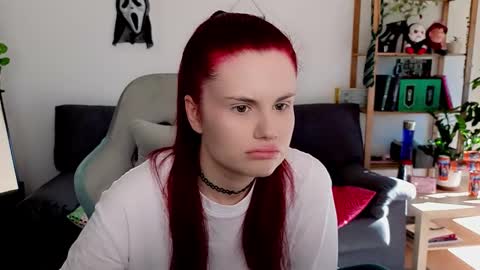 dellacrush_ online show from 18, 11, 2025