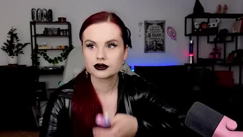 dellacrush_ online show from 24, 3, 2026