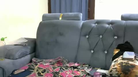 Ginger online show from 15, 11, 2025