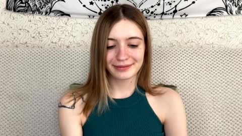 Sia online show from 8, 4, 2026