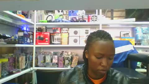 Snapshot of dellyk1 chatting on 11, 9, 2025 dellyk1 online show from 11, 9, 2025