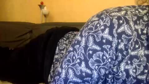 Delphine online show from 8, 1, 2025