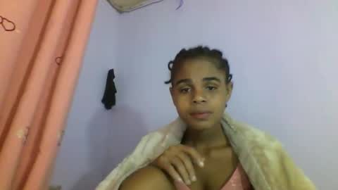 delphine online show from 2, 4, 2026