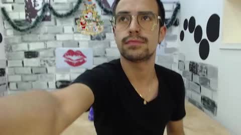 Snapshot of demian_val_4 chatting on 17, 12, 2024 demian_val_4 online show from 17, 12, 2024