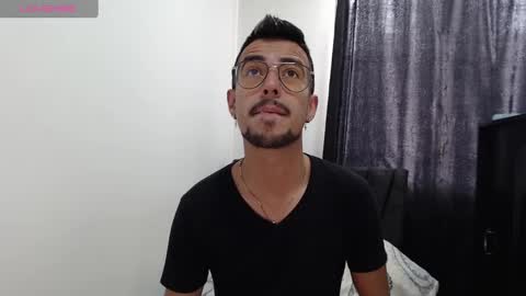 Snapshot of demian_val_4 chatting on 3, 3, 2025 demian_val_4 online show from 3, 3, 2025