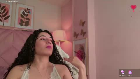 Snapshot of demijones_ chatting on 1, 7, 2026 Demi online show from 1, 7, 2026
