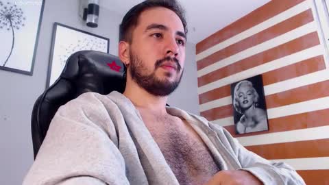 Snapshot of demon_salvatoree chatting on 26, 10, 2025 Demon Salvatore online show from 26, 10, 2025