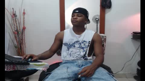 Snapshot of demond_333 chatting on 28, 9, 2025 DEMOND online show from 28, 9, 2025