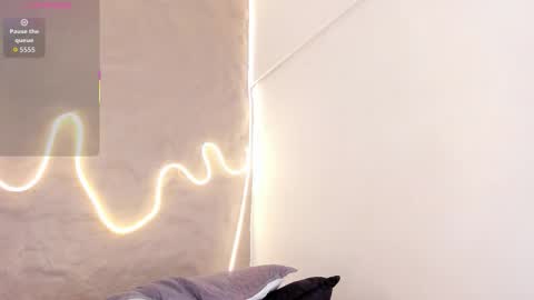 demy_ruiz online show from 1, 10, 2025