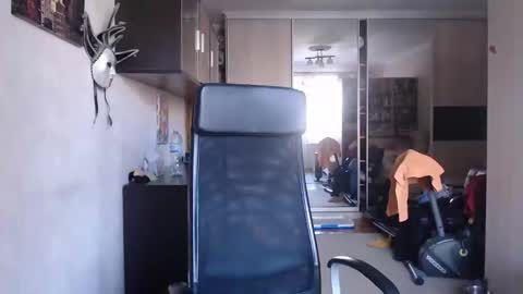 Snapshot of den_lover1 chatting on 25, 2, 2025 Den online show from 25, 2, 2025