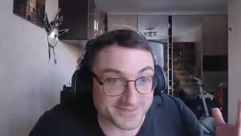 Snapshot of den_lover1 chatting on 25, 2, 2025 Den online show from 25, 2, 2025