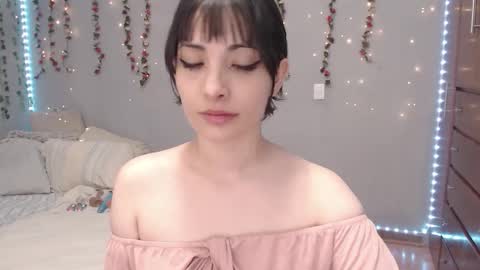 Snapshot of deni_bloom chatting on 31, 1, 2025 Denisse schedule Monday to Friday 1300-1900 mexican time Saturday-maybe it could be a surprise IDEPENDENT MODEL online show from 31, 1, 2025