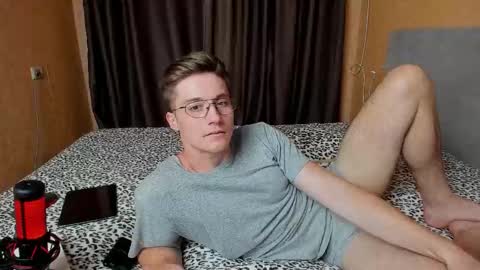 Snapshot of deni_boy99 chatting on 21, 9, 2025 Deni online show from 21, 9, 2025