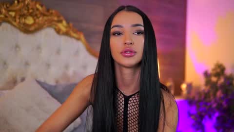 denisedevilles online show from 5, 2, 2025