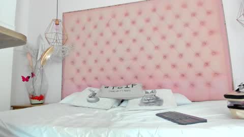 Snapshot of denisse_logan chatting on 22, 3, 2026 denisse_logan online show from 22, 3, 2026