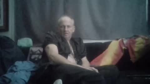 Snapshot of denneye chatting on 31, 1, 2025 denneye online show from 31, 1, 2025