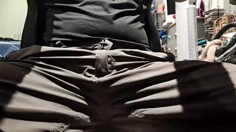 Snapshot of dennis210586 chatting on 5, 2, 2026 dennis210586 online show from 5, 2, 2026