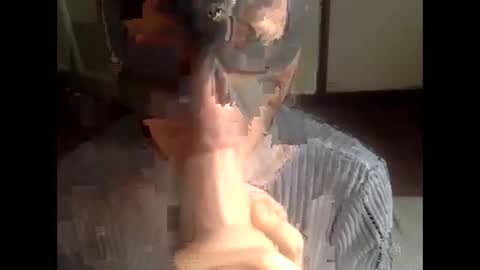 Snapshot of dennisbelmondo chatting on 26, 9, 2025 dennisbelmondo online show from 26, 9, 2025