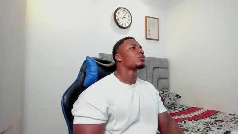 Snapshot of deonjhonson chatting on 14, 12, 2024 deon jhonson online show from 14, 12, 2024