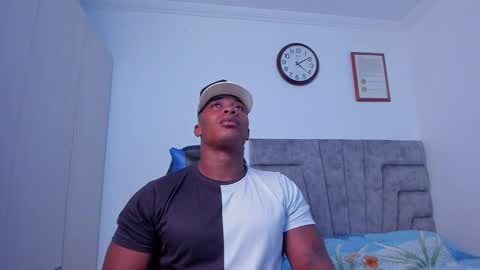 Snapshot of deonjhonson chatting on 4, 1, 2025 deon jhonson online show from 4, 1, 2025