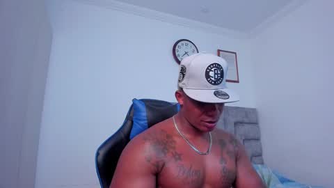 Snapshot of deonjhonson chatting on 5, 1, 2025 deon jhonson online show from 5, 1, 2025