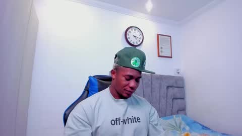 Snapshot of deonjhonson chatting on 16, 1, 2025 deon jhonson online show from 16, 1, 2025