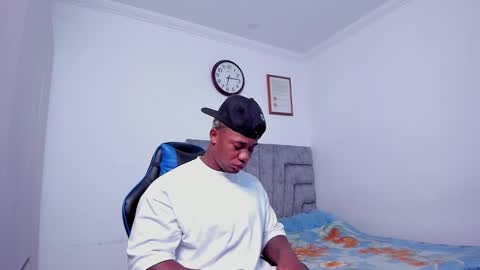 Snapshot of deonjhonson chatting on 25, 1, 2025 deon jhonson online show from 25, 1, 2025