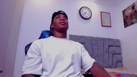 Snapshot of deonjhonson chatting on 9, 9, 2025 deon jhonson online show from 9, 9, 2025