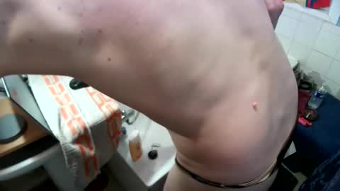 Snapshot of dereck59 chatting on 12, 10, 2025 dereck59 online show from 12, 10, 2025