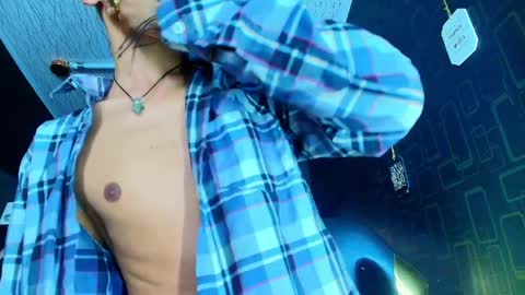 Dereck online show from 11, 4, 2026