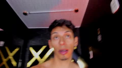 Snapshot of dereck_monroe chatting on 3, 6, 2026 Dereck online show from 3, 6, 2026