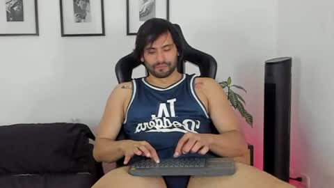 Dereck Vega online show from 23, 7, 2026